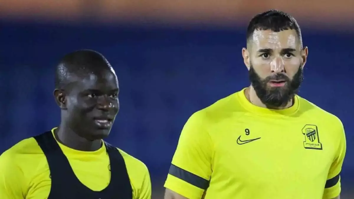 صدمة كبرى الاتحاد يفاجئ بنزيما بقرار صادم يقلب مساره تمامًا