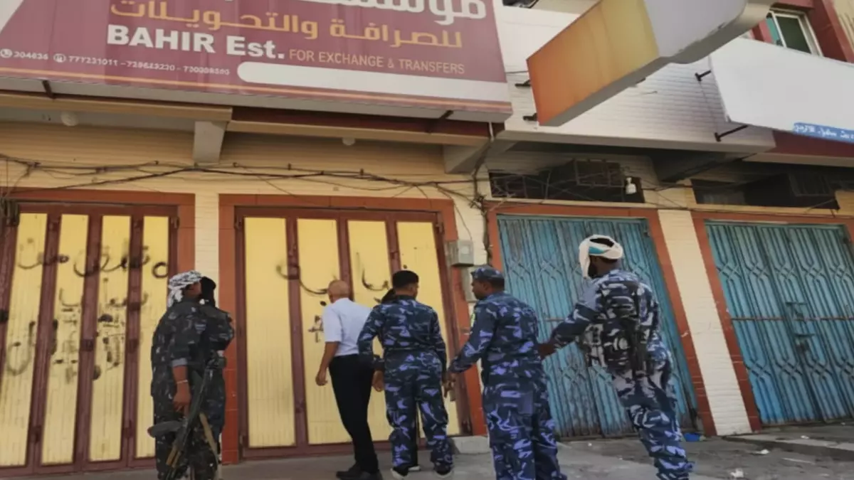 «سلاح جديد يغير مجرى الحرب الخفية» السعودية تطلق رصاصة بقيمة 20 ألف ريال نحو عدن