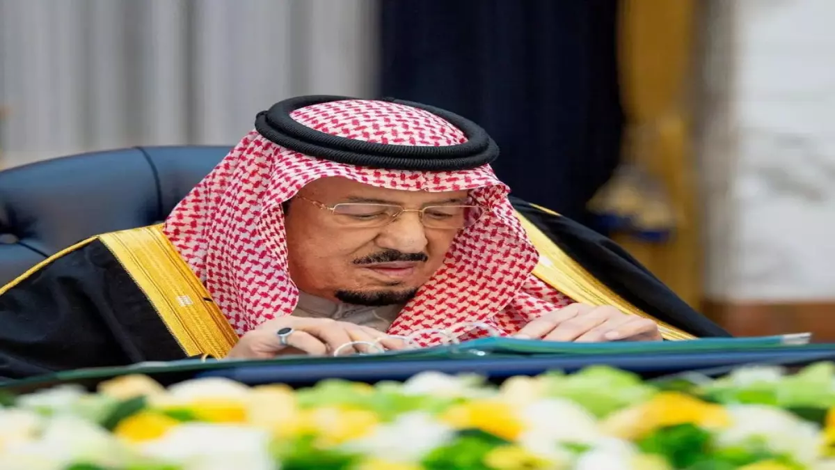 «شهر الخير: هل يحمل زيادة للتقاعد والضمان؟»
الساعات الحاسمة الأوامر الملكية المرتقبة وحلم زيادة رواتب التقاعد والضمان الاجتماعي تزامناً مع رمضان والوزارة تتحفظ على الحسم