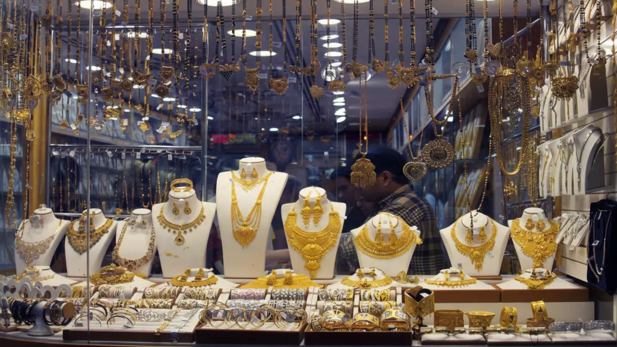 ارتفاع قياسي لأسعار الذهب في العراق مع توقعات بمزيد من الزيادة، تعرف على أسعار المثقال اليوم
