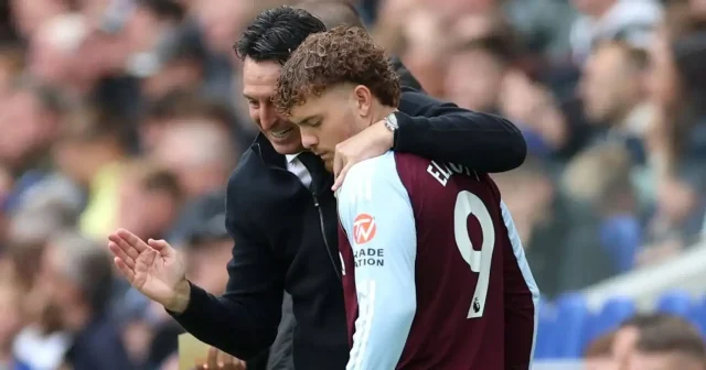 إيمري يطالب ليفربول بإلغاء بند شراء إليوت في صفقة الإعارة