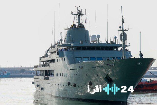 «جسور بحرية تعمق الروابط الأخوية».
ميناء الشويخ يرحب بزيارة السفينة العمانية “المبروكة” في إطار تعزيز التعاون الإقليمي