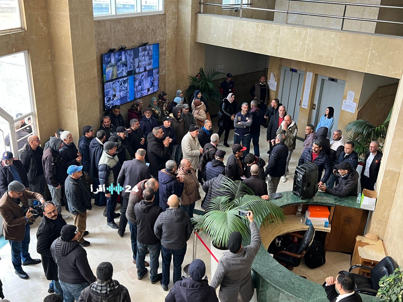 موظفو جماعة طنجة ينفون اتهامات الليموري بالتعامل مع جهات خارجية – إيكوبريس