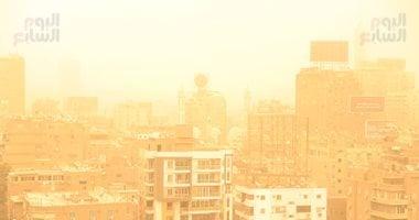 تطورات حالة الطقس تحذر من أتربة وسحب مع توقعات بهطول أمطار متفرقة في عدة مناطق