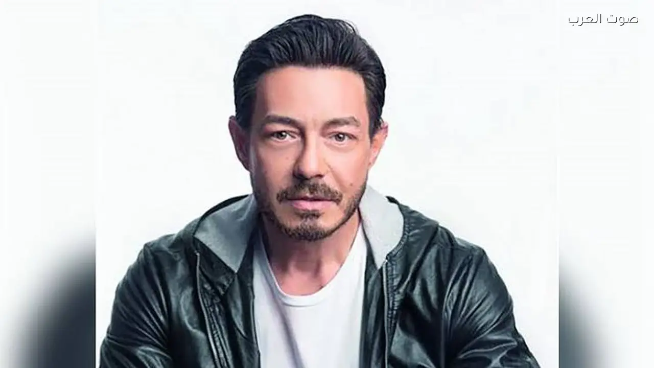 أحمد زاهر يؤكد أنه يفضل تجسيد الشخصيات المتنوعة بدلاً من السير الذاتية