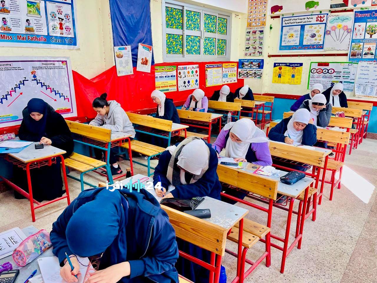 التعليم يفرض غرامة مالية على أولياء الأمور لغياب الطالب بدون إذن رسمي