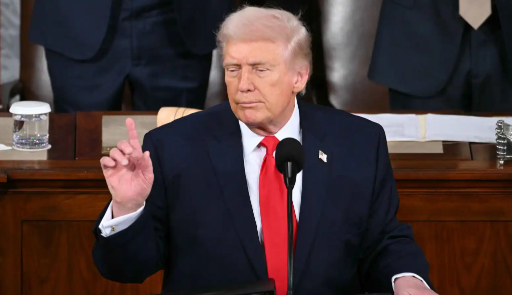 «ضربة محتملة لإيران: تأثيرها على أسعار النفط والاتفاق الأغبى في التاريخ»