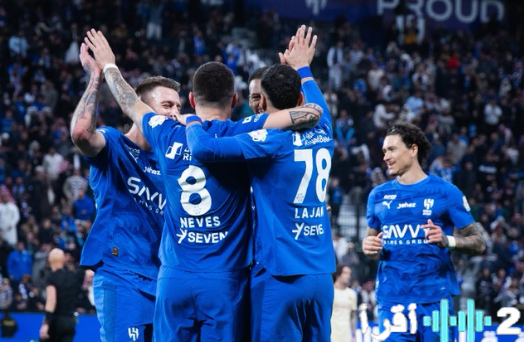 الهلال يحافظ على صدارة دوري روشن