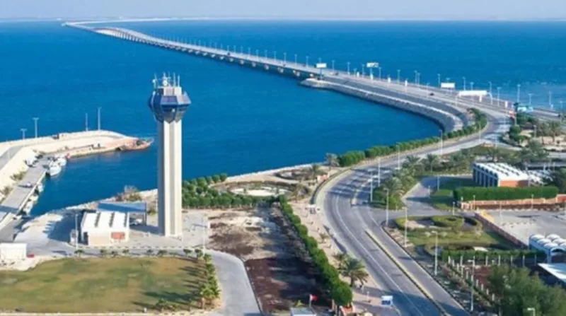 «معادلة عبور جسر الملك فهد تتغير» ارتفاع مرتقب لرسوم العبور يبدأ 18 فبراير 2026