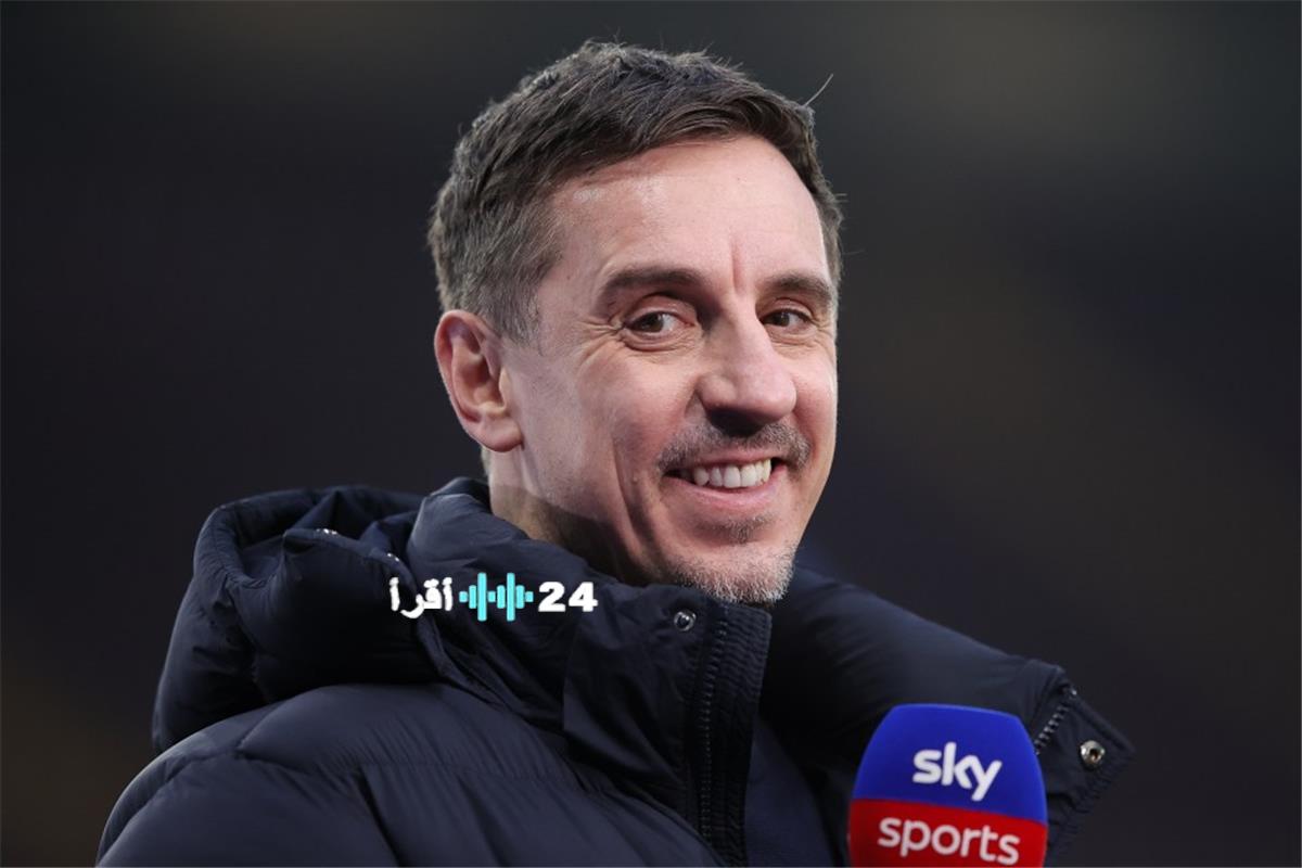 جاري نيفيل يوجه نصيحة لسلوت بشأن ثنائي ليفربول