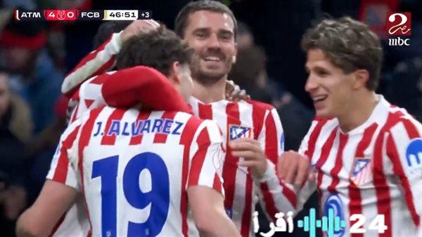 أتلتيكو مدريد يكتسح برشلونة برباعية نظيفة ويعبر بقوة لنهائي كأس ملك إسبانيا