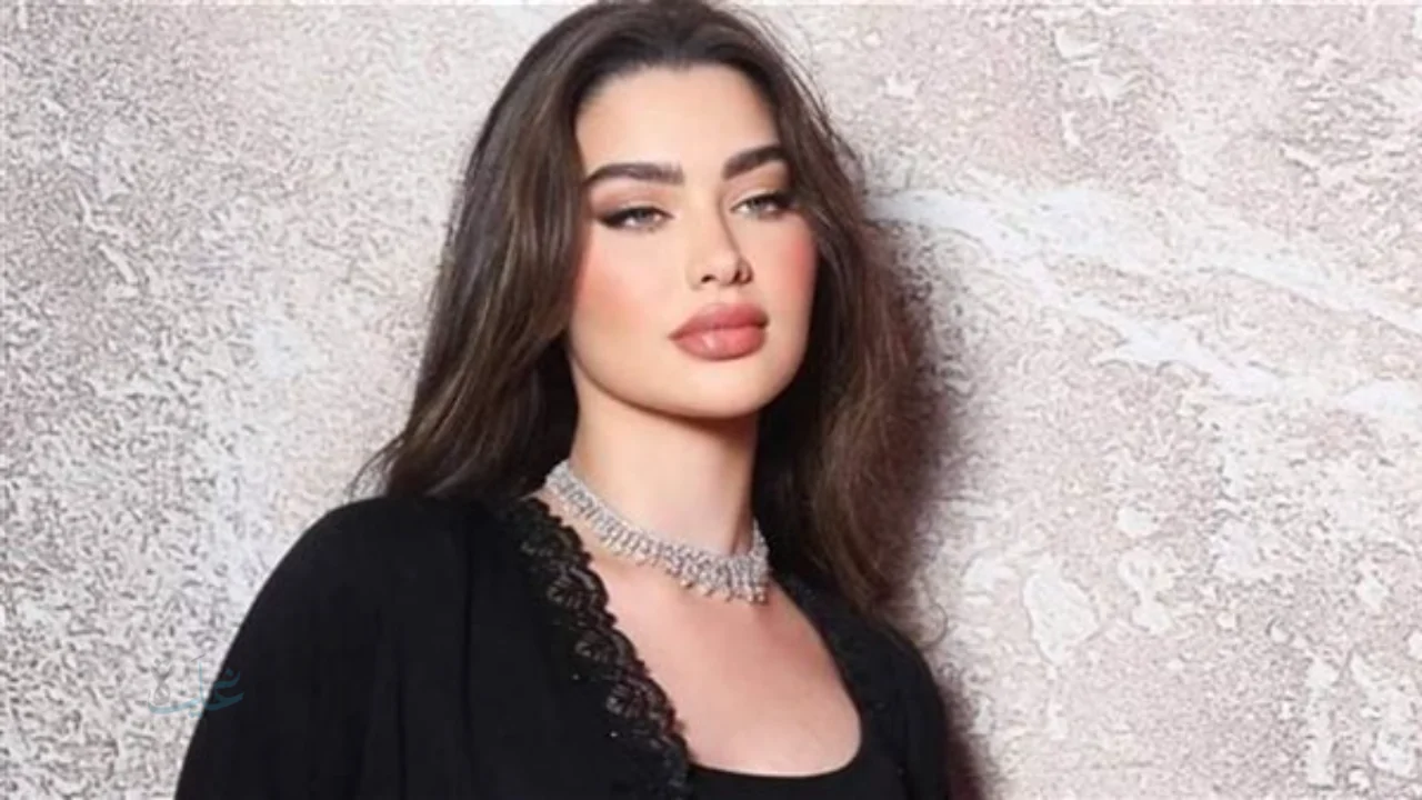 عودة روان بن حسين إلى الأضواء بعد أزمتها الأخيرة تثير جدلاً واسعاً على مواقع التواصل الاجتماعي وتفتح نقاشات حول مستقبلها الإعلامي والفني