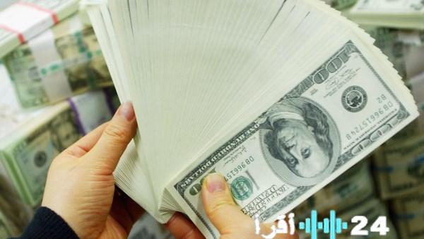 «أسعار الدولار تسجل قفزات قياسية في البنوك المصرية مساء اليوم»