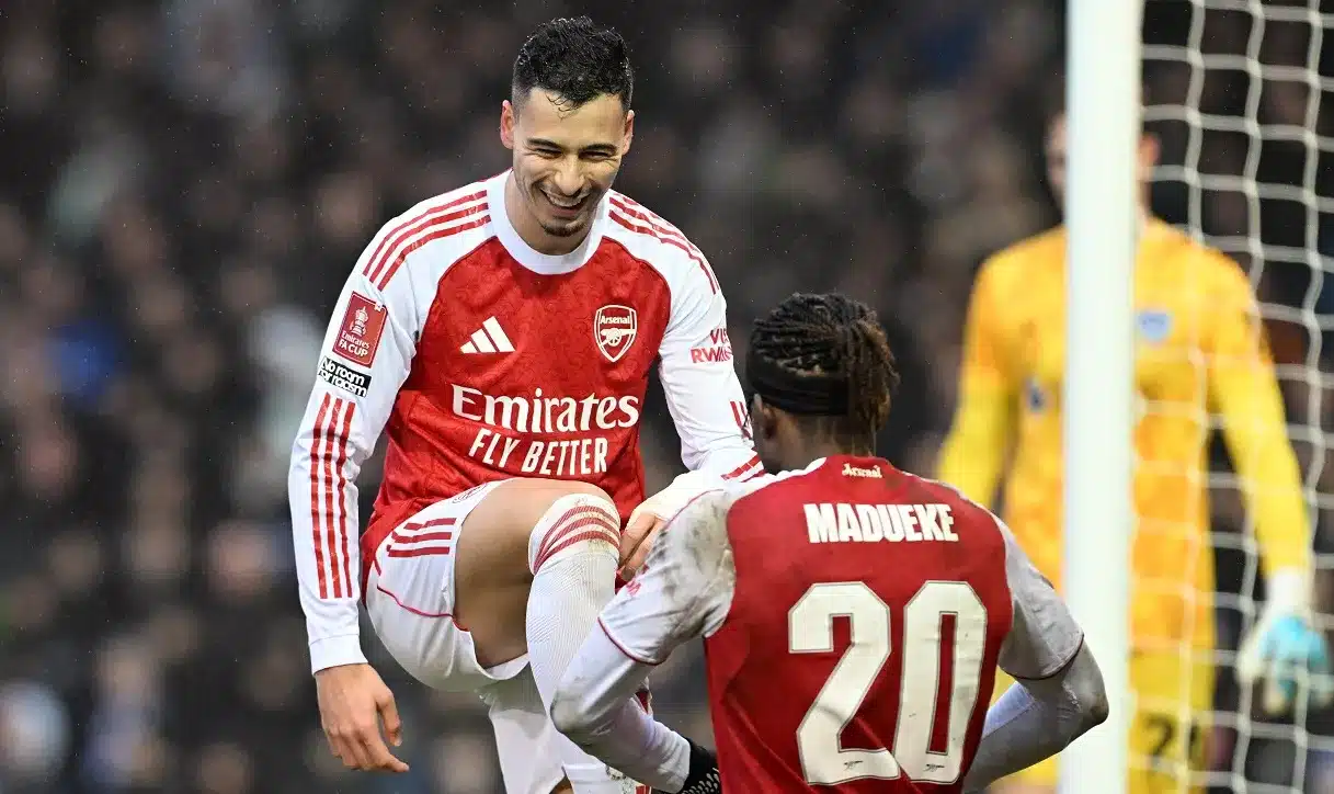 قمة أرسنال وويجان المرتقبة في كأس الاتحاد الإنجليزي القنوات الناقلة لمواجهة الدور الرابع مباشرة