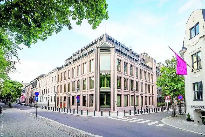 «صندوق النرويج السيادي بقيمة 2.2 تريليون دولار: توترات سياسية وانتقادات دولية تلاحق استثماراته»