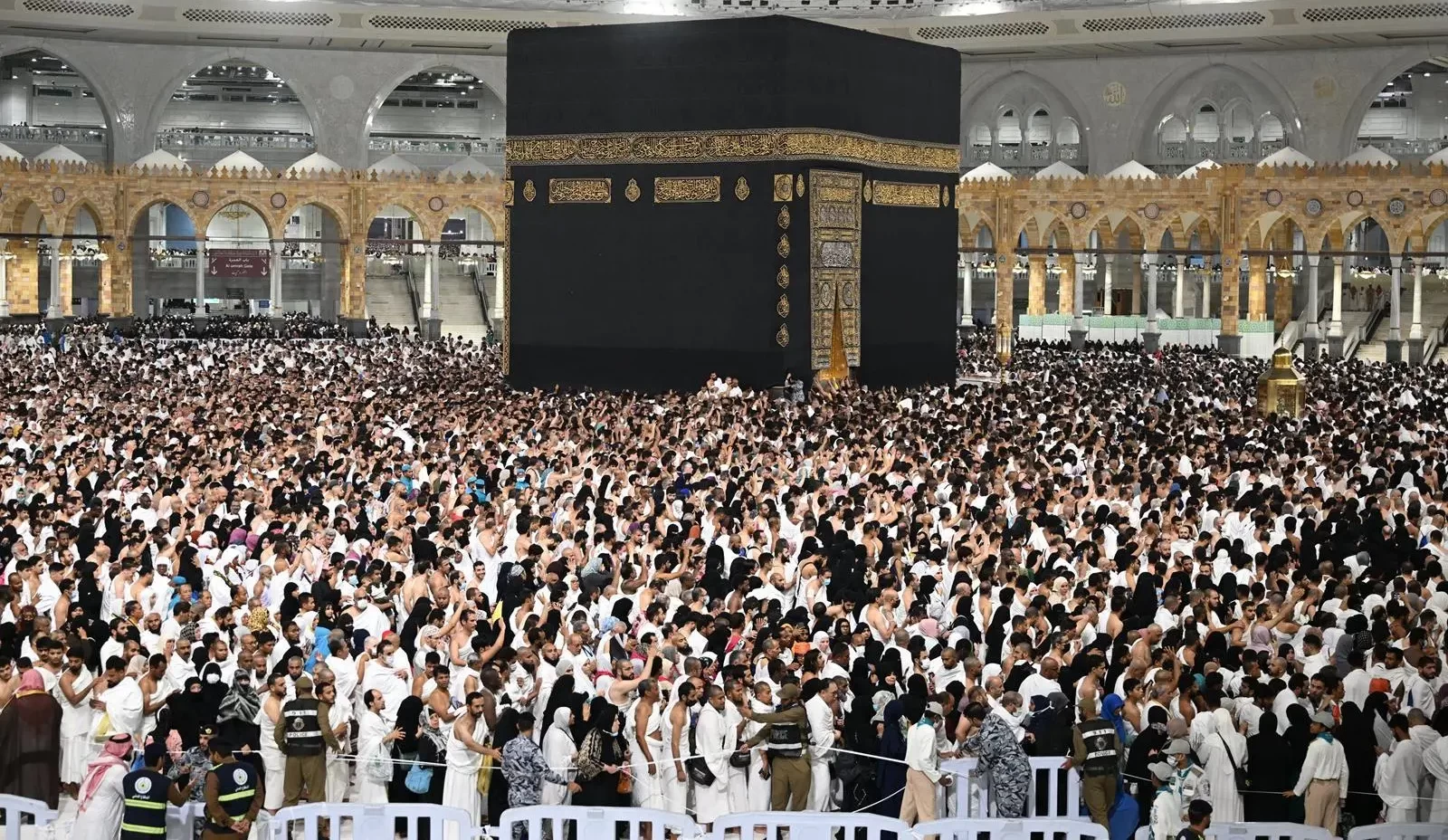 سدايا تطلق حلولاً تقنية متطورة لخدمة المعتمرين بالحرمين الشريفين في رمضان