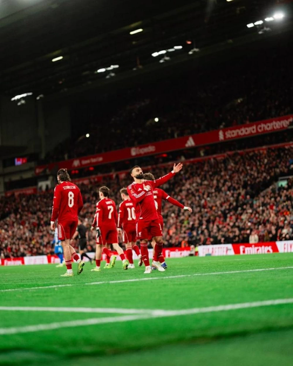 مانشستر يونايتد يضاعف أوجاع ليفربول عقب أزمة صلاح وكلوب