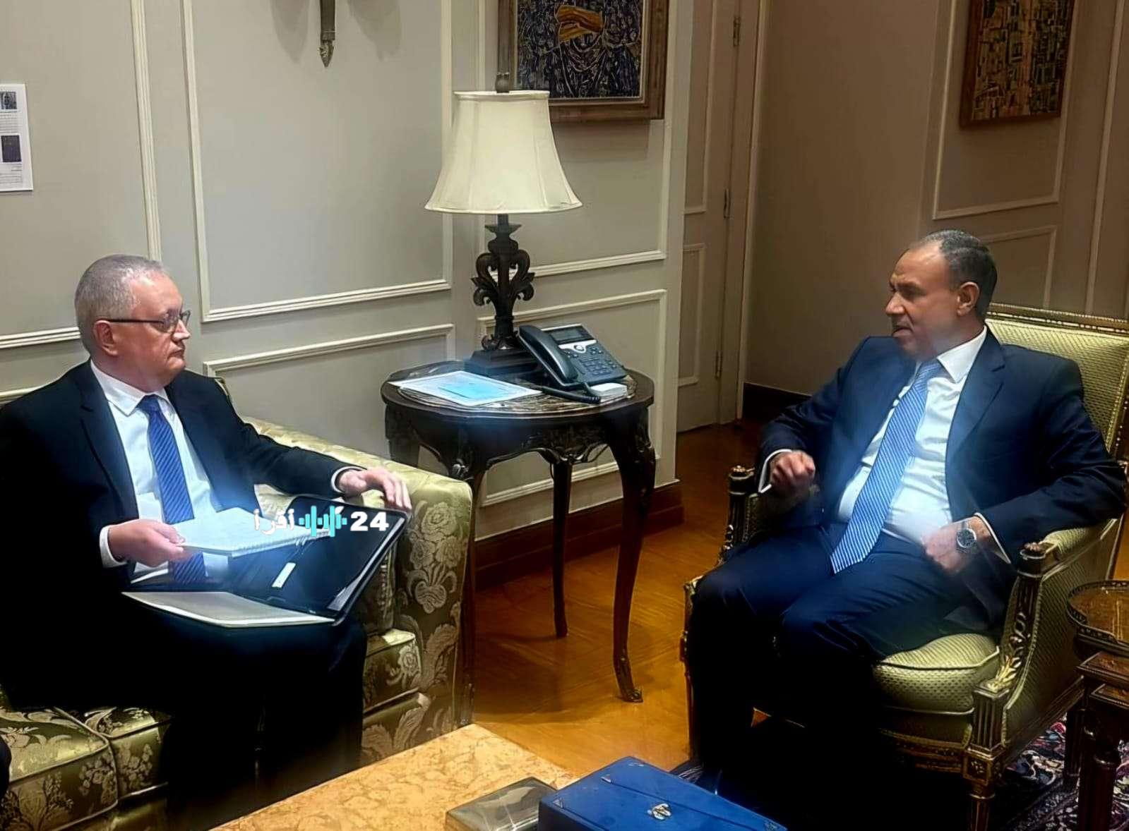 «وداعًا لمرحلة جديدة» وزير الخارجية يستقبل سفير روسيا بمناسبة إنهاء مهامه في مصر