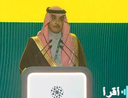 سلمان الدوسري يعلن وثيقة مبادئ الذكاء الاصطناعي.. خريطة طريق لمستقبل الإعلام