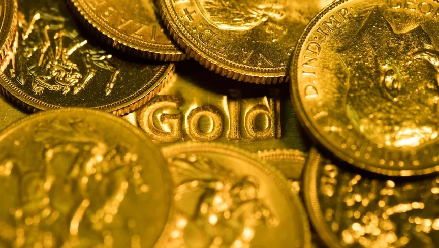 «تراجع الذهب وسط تعافي الدولار وتأثير المخاطر في الشرق الأوسط»