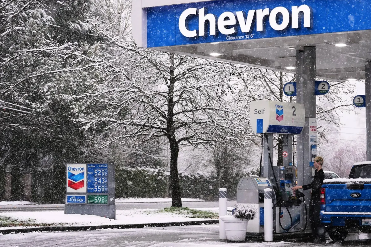 «أسعار الديزل في أميركا تتخطى 5 دولارات في ظل تصاعد التوترات الإيرانية»