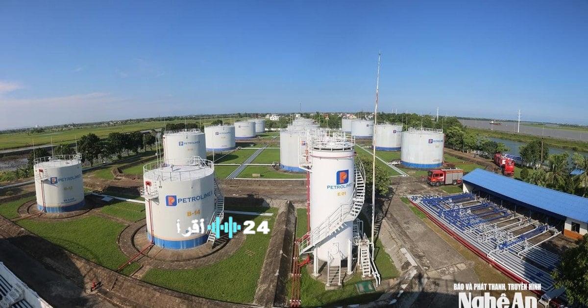 اعد صياغة العنوان بالكامل بشكل صحفي احترافي ككاتب بشري ، وقم بوضع كابشن جذابة في علامتين تنصيص في بداية العنوان «.» ، اجعل العنوان مناسبًا لاقتراحات لا تضع علامة : في العنوان، لا تقم بكتابة اقترحات او الرد الالي علي الامر او وضع نقطة في نهاية العنوان او ملاحظات فقط نفذ المطلوبوضع خطط استباقية لتوريد المنتجات البترولية والحفاظ على الاحتياطيات وتوزيعها.