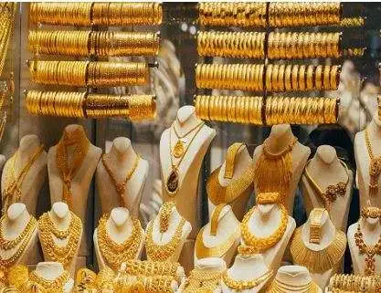 «أسعار الذهب اليوم في مصر والدول العربية: تباين واضح بين الهبوط والارتفاع»