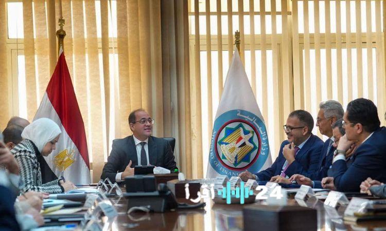 «خطوات متقدمة نحو تسهيلات ضريبية وجمركية» وزير المالية يعلن تحركات متعددة لتخفيف الأعباء عن المستثمرين
