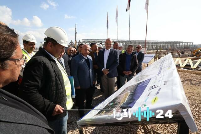 دراسة ربط مترو الإسكندرية بشبكة القطار السريع في محطة برج العرب