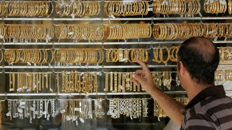 أسعار الذهب المرتقبة في الأيام القادمة تدفع نحو مستوى 5,000 دولار للدعم في الاتجاه الصعودي