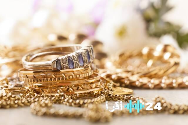 تراجع ملحوظ في أسعار الذهب اليوم الاثنين وعيار 21 يصل إلى 7450 جنيهاً للجرام
