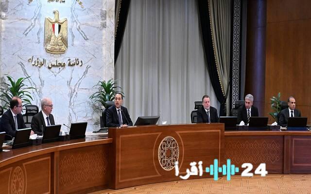 لجنة إدارة الأزمات في مصر تعتمد تدابير جديدة لتقليص استهلاك الكهرباء وتقنين الإنفاق