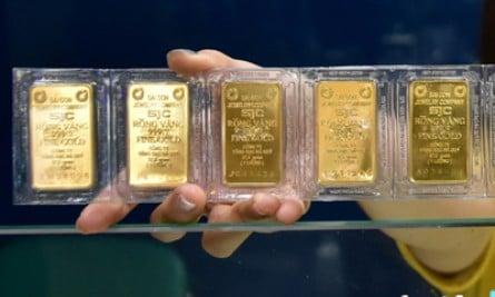 «تراجع ملحوظ لأسعار الذهب محليًا ودوليًا»