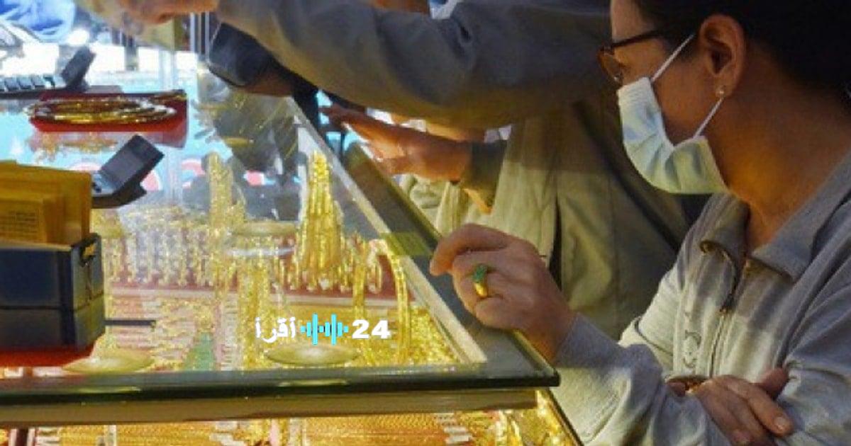 تراجع أسعار الذهب بمقدار مليون دونغ فيتنامي في جميع القطاعات وانخفاض سعر الذهب في بورصة BTMC SJC بمقدار مليوني دونغ