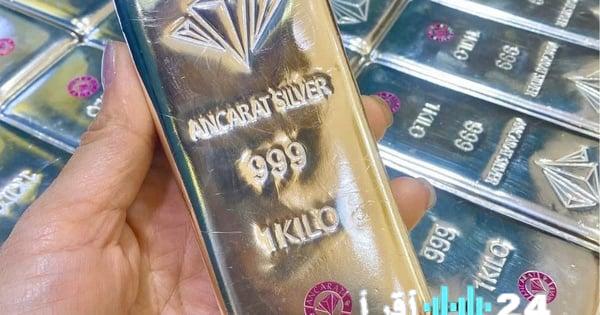 مشترو الفضة يعانون خسائر فادحة منذ أسبوعين وسط احتفالات مهرجان إله الثروة