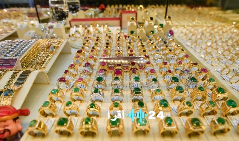 تراجع أسعار الذهب للأسبوع الثاني على التوالي مع خسارة المستثمرين أكثر من 11 مليون دونغ فيتنامي للأونصة خلال أقل من نصف شهر