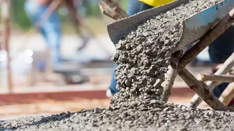 ارتفاع أسعار الأسمنت ومواد البناء في الأسواق اليوم الثلاثاء 10 مارس 2026