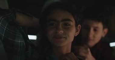 كيف تتعاملين مع اكتشافك أن ابنتك المراهقة في علاقة عاطفية؟