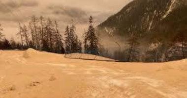 المطر الدموى يغزو أوروبا انتشار الأمطار الحمراء والغبار الصحراوي في إسبانيا والبرتغال وفرنسا مع مخاوف صحية وتغيرات مناخية متزايدة