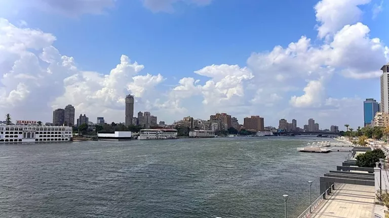 الأرصاد البحرية تحذر السفن من ارتفاع الأمواج وتحذر من حالة الملاحة اليوم الأحد