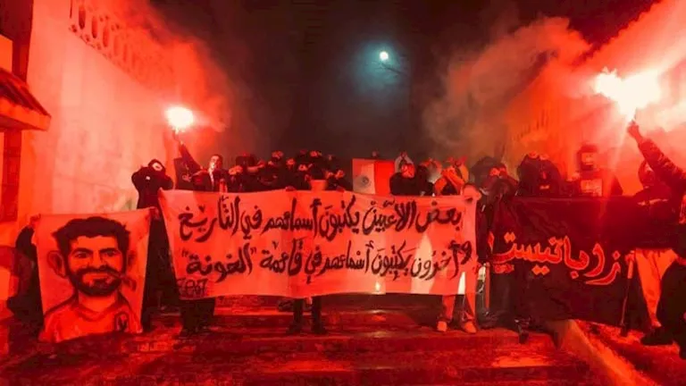 «سخط جماهير الترجي يتصاعد ضد محمد علي بن رمضان في مواجهة مثيرة»