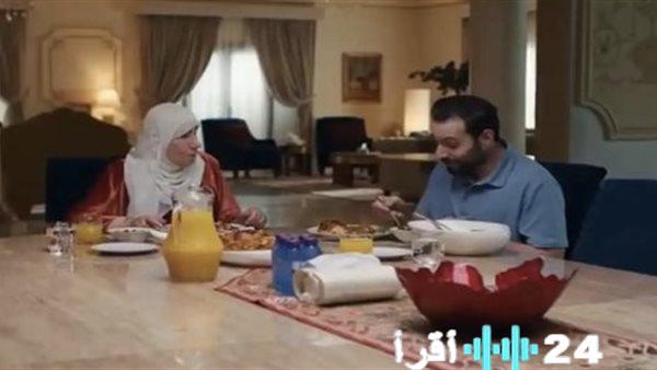 صفعة ناصر تثير الخلافات في الحلقة 22 من مسلسل أمور عائلية ومها تترك المنزل غاضبة