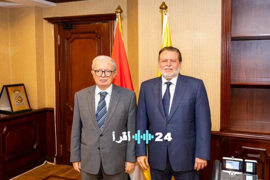 الحكومة والبنك المركزي يناقشان استراتيجيات كبح التضخم وضمان استقرار الأسواق