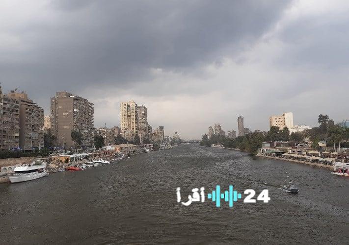 استمرار تأثير الأتربة والرمال على انخفاض مستوى الرؤية الأفقية