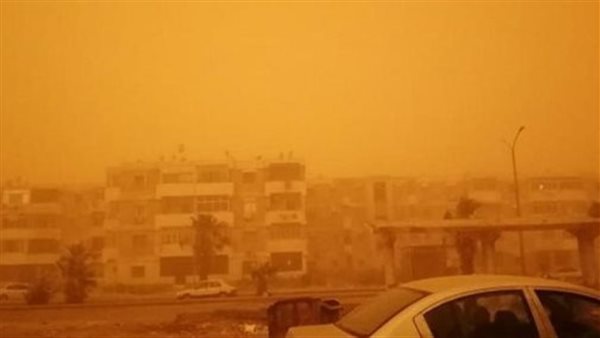 رياح رملية تتسبب في تدني الرؤية بالقاهرة والمناطق المجاورة
