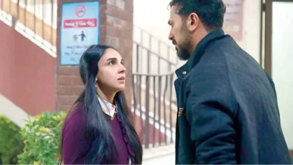 عرض وطلب الحلقة 13 تبرز علاقات معقدة تشتعل فيها الأحداث