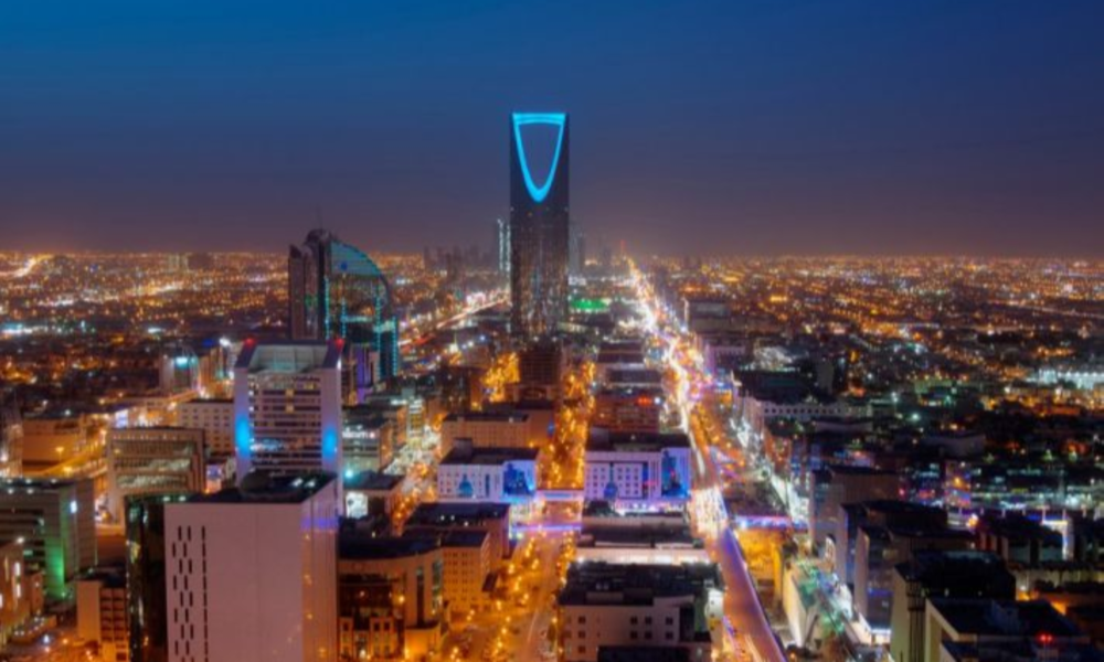 الرياض تصمد أمنياً شهادات مقيمين تروي الاستقرار وسط توترات المنطقة