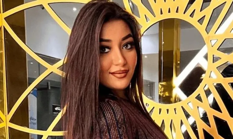 رغم خضوعها لعملية شفط دهون.. الاكتئاب يعاود الظهور ويؤدي إلى زيادة الوزن مجددًا