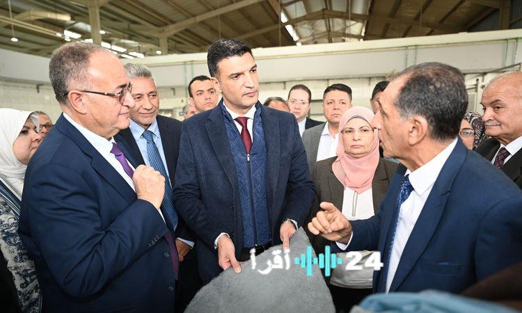 «جولة تفقدية لوزير الصناعة في مدينة الجلود بالروبيكي لمتابعة سير العمل»
