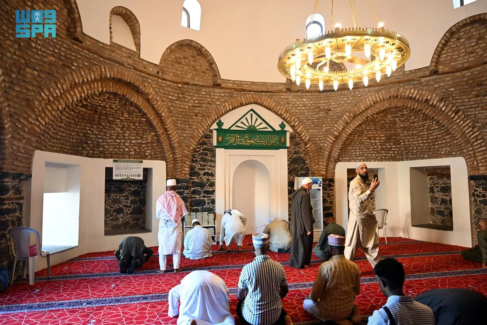 مسجد أبو بكر الصديق بالمدينة المنورة: تاريخ ينبض وإرث خالد